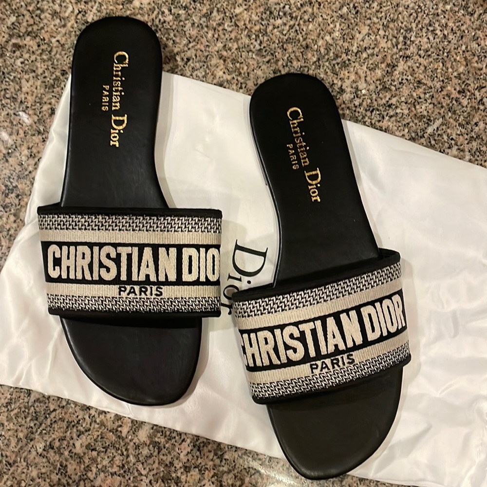 COPY - Dior sandals-Dust bag included